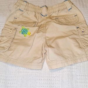 3/$20 INFANT BOY KHAKI SHORTS 6/9 MTHS